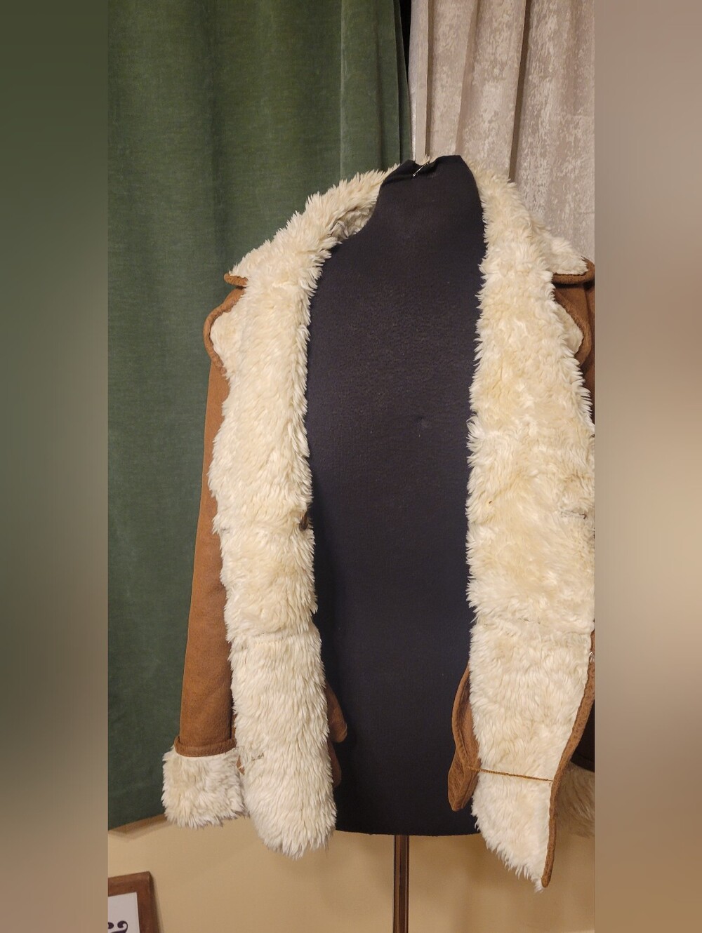 Women's Tan Faux-Suede Double-Breasted Shearling Jacket - Picture 4 of 11